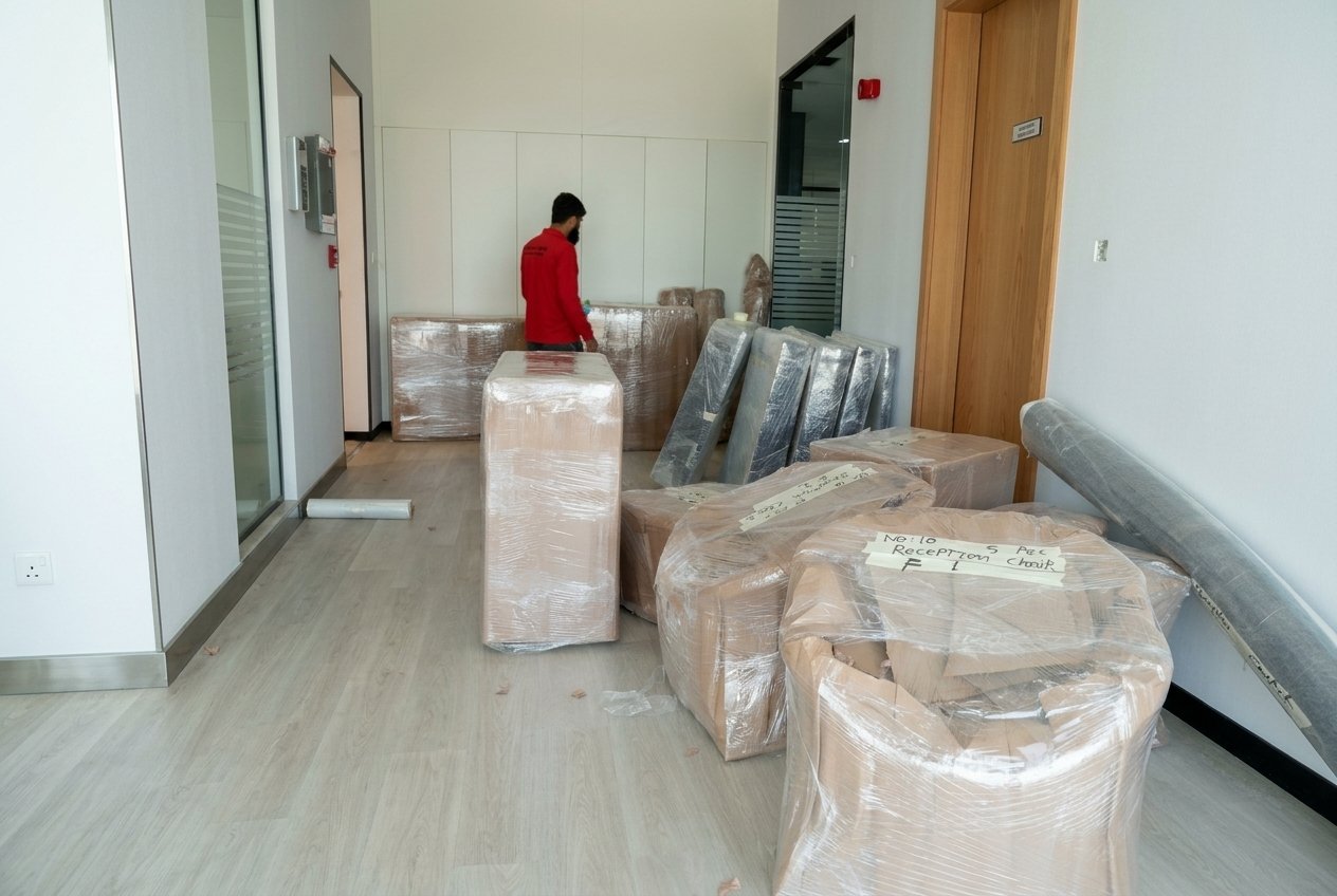 Movers In Al Ruwais